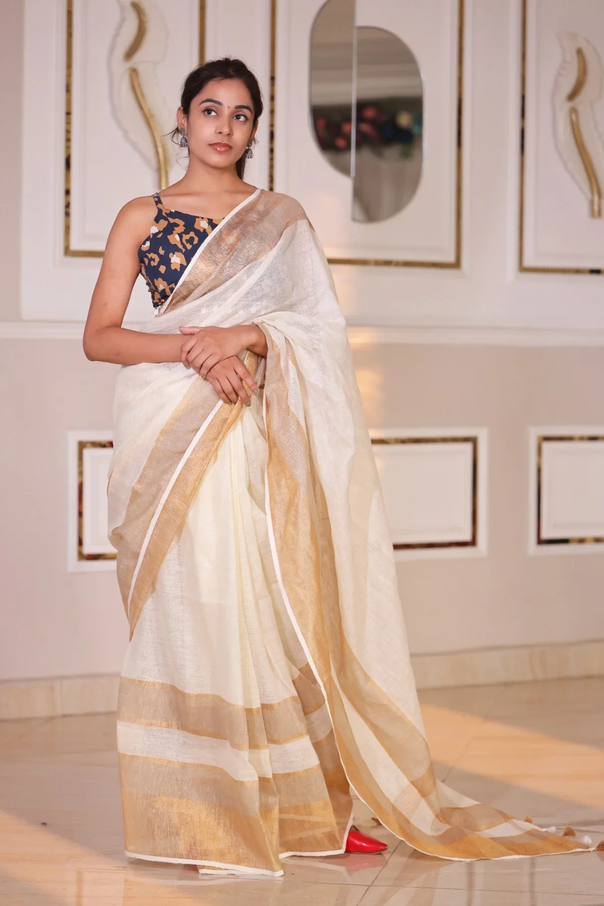 Premium Pure Linen Ivory Saree with Golden Zari Border - Image 2