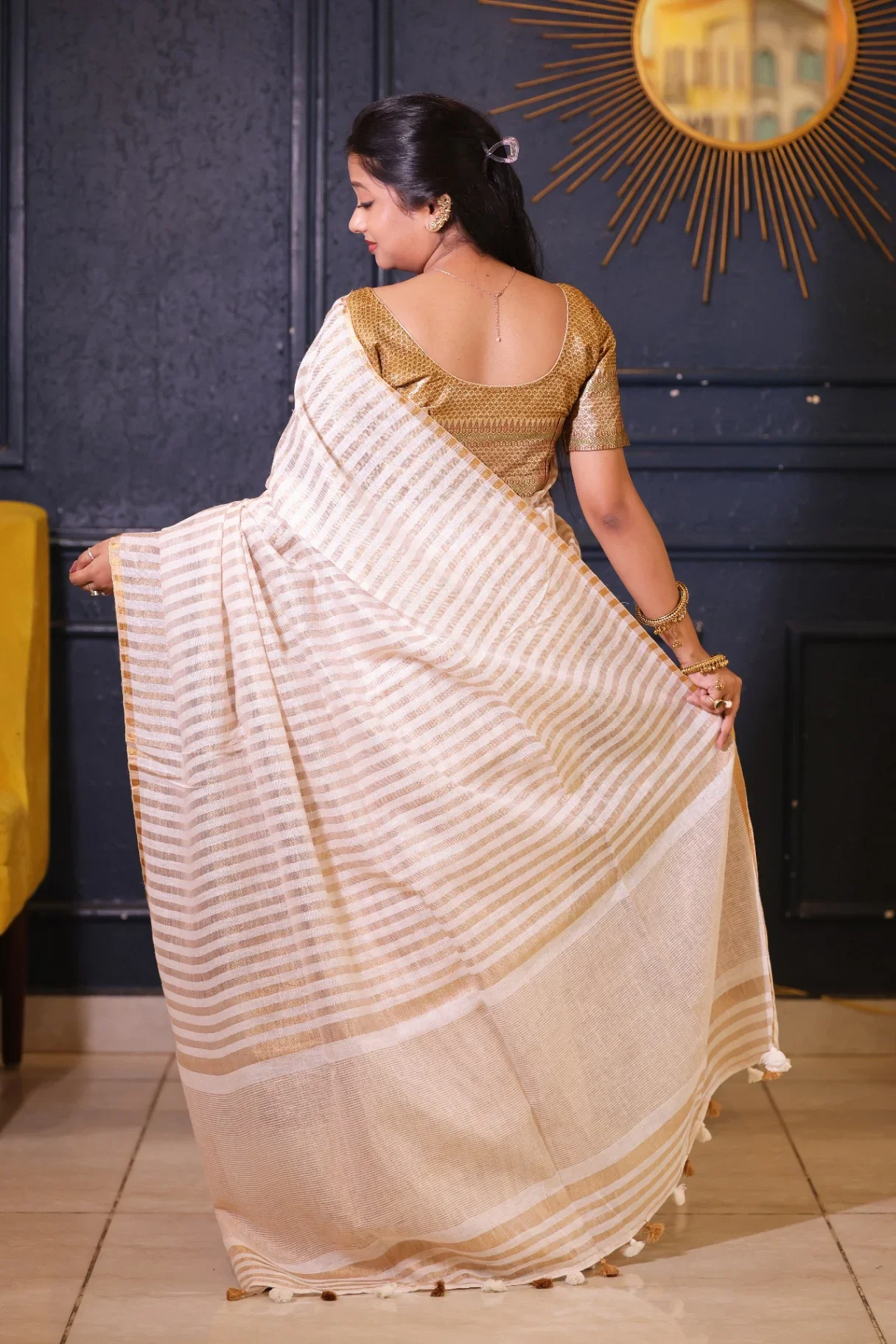 Premium Pure Linen Golden Stripe Saree - Image 2